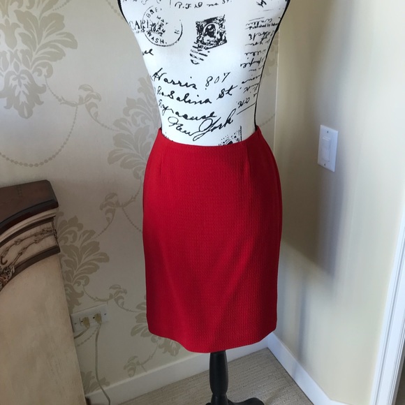 Dana Buchman Jacket & Skirt Ladies Suit - Picture 4 of 13